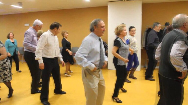 Clases de yoga para adultos mayores en Puerto Real: Dónde encontrarlas